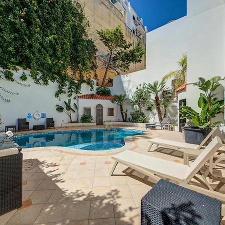 With Stunning Pool Area In St'julians By 360 Estates *