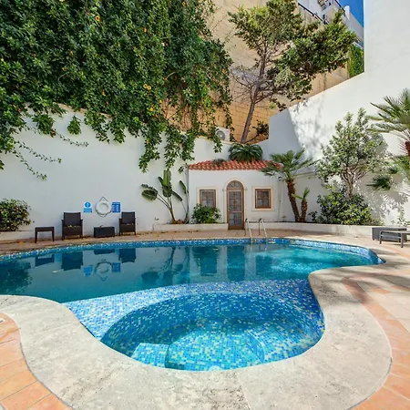 With Stunning Pool Area In St'julians By 360 Estates Villa *