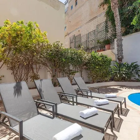 Villa With Stunning Pool Area In St'julians By 360 Estates *