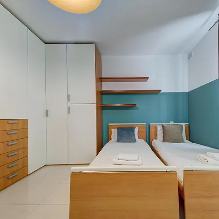 Βίλα With Stunning Pool Area In St'julians By 360 Estates *