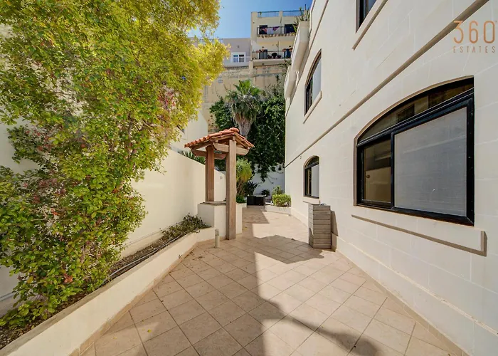 Villa With Stunning Pool Area In St'julians By 360 Estates San Julián